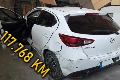Compra y venta de coches rotos.