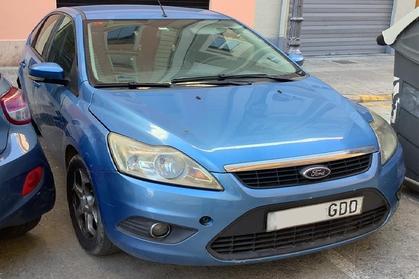 Compra y venta de coches rotos.