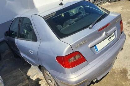 Compra y venta de coches rotos.
