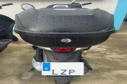 Compra y venta de coches rotos.