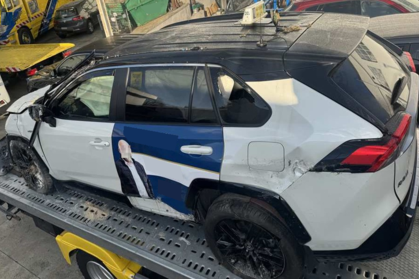 Compra y venta de coches rotos.
