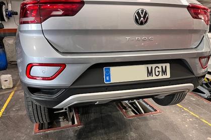 Compra y venta de coches rotos.