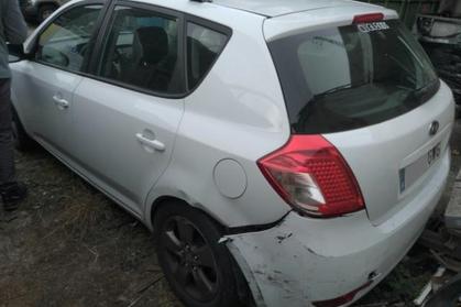 Vender coche roto.