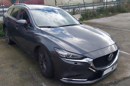 Compra y venta de coches rotos.