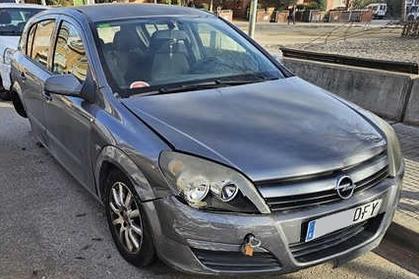 Compra y venta de coches rotos.