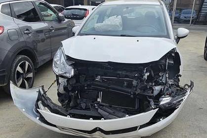 Venta de coche roto