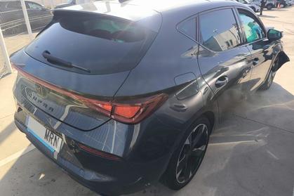 Compra y venta de coches rotos.
