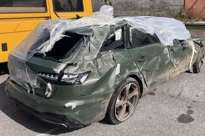 Compra y venta de coches rotos.