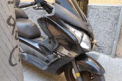 Compra y venta de coches rotos.