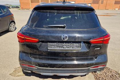 Compra y venta de coches rotos.