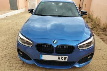 Compra y venta de coches rotos.