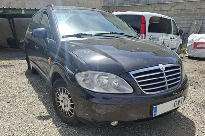 Compra y venta de coches rotos.