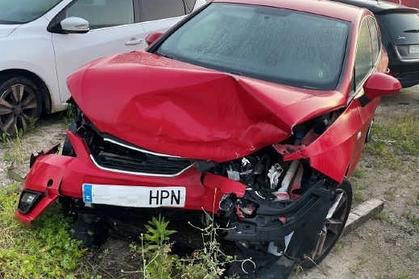 Venta de coche roto