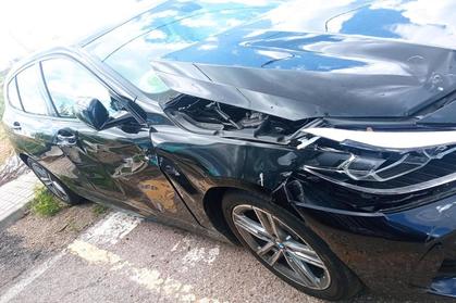 Compra y venta de coches rotos.