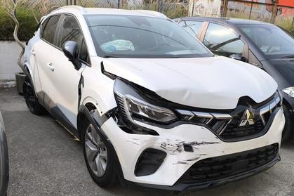 Compra y venta de coches rotos.