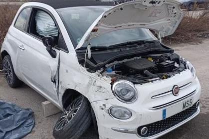Compra y venta de coches rotos.