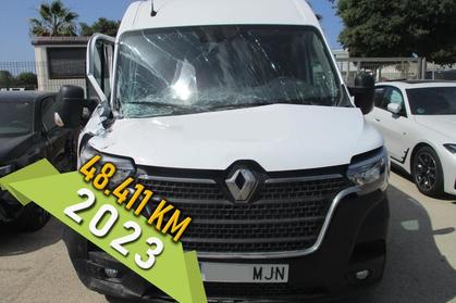 Compra y venta de coches rotos.