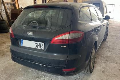 Compra y venta de coches rotos.