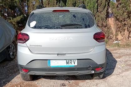 Compra y venta de coches rotos.