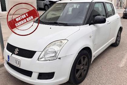 Compra y venta de coches rotos.