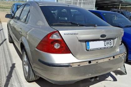 Compra y venta de coches rotos.