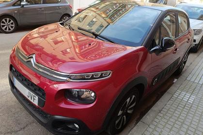 Compra y venta de coches rotos.