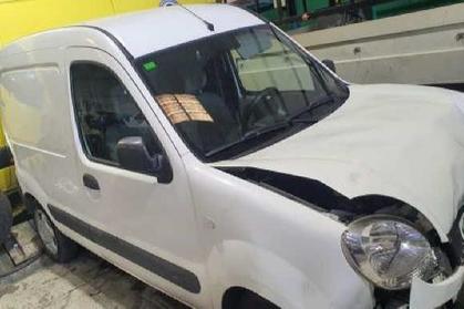 Compra y venta de coches rotos.