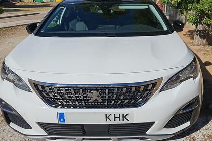 Compra y venta de coches rotos.