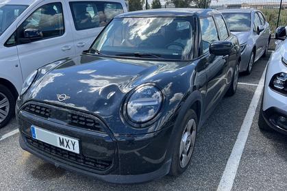 Compra y venta de coches rotos.