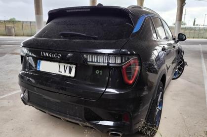 Compra y venta de coches rotos.