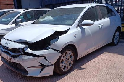 Comprar coche averido.