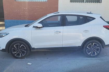 Compra y venta de coches rotos.