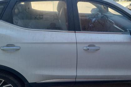 Compra y venta de coches rotos.