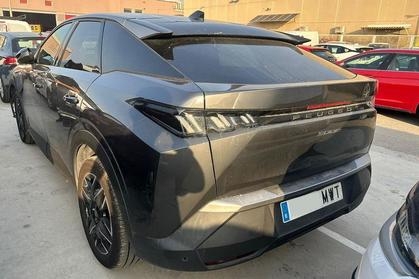 Compra y venta de coches rotos.