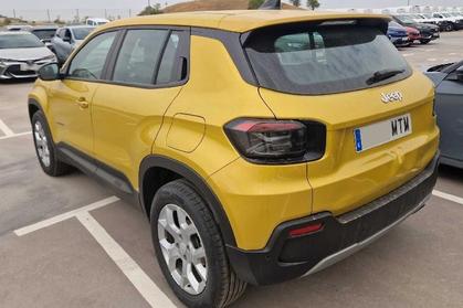 Compra y venta de coches rotos.