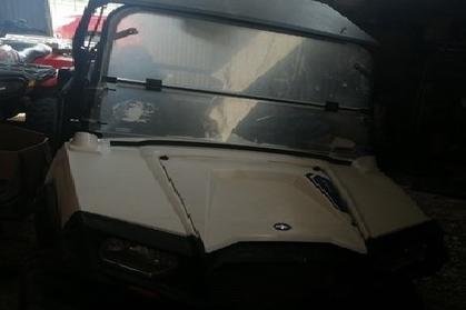 Compra y venta de coches rotos.