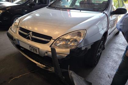 Venta de coche roto