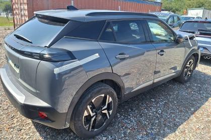 Compra y venta de coches rotos.