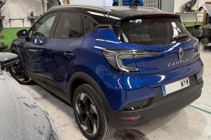 Compra y venta de coches rotos.