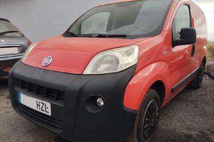 Compra y venta de coches rotos.