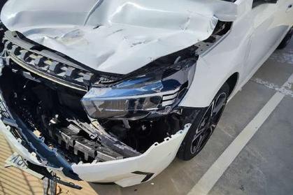 Compra y venta de coches siniestrados