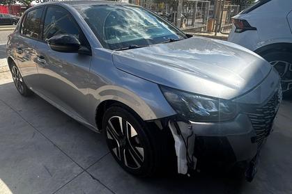 Compra y venta de coches rotos.