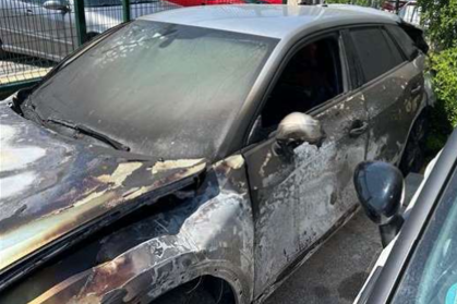 Compra y venta de coches rotos.