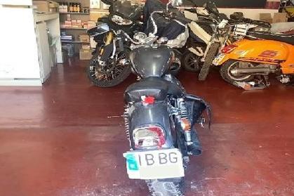 Compra y venta de coches rotos.