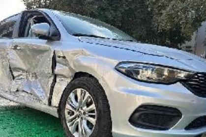 Venta de coche roto