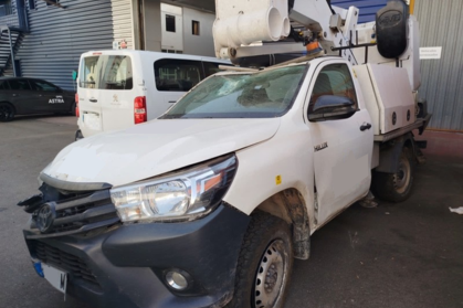 Compra y venta de coches rotos.