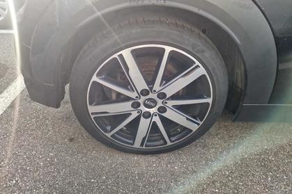 Compra y venta de coches siniestrados